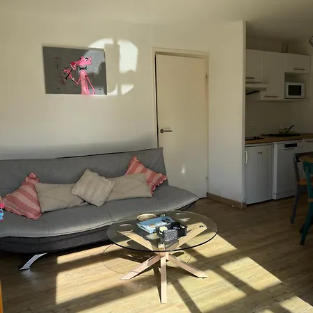 Holiday home Maison Bois Village - 4 Personnes *