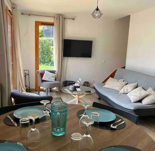 Maison Bois Village - 4 Personnes Ferienhaus *